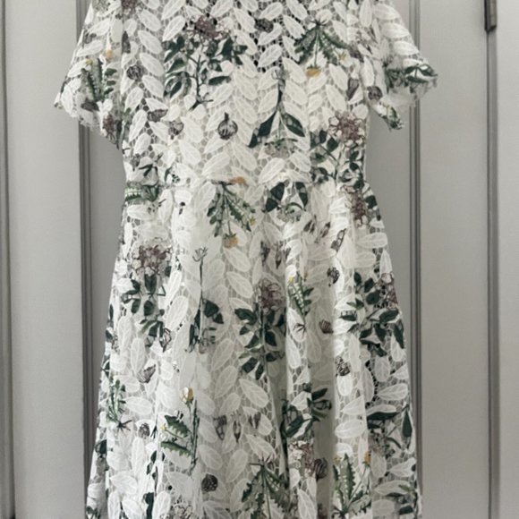 Liquorish Floral Lace Garden Print Dress - NWT US 8 - Picture 5 of 5